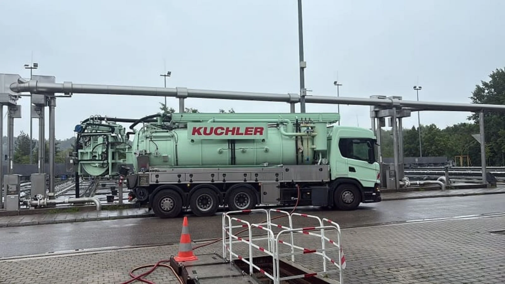 Saugbagger und Luftfördertechnik von Kuchler